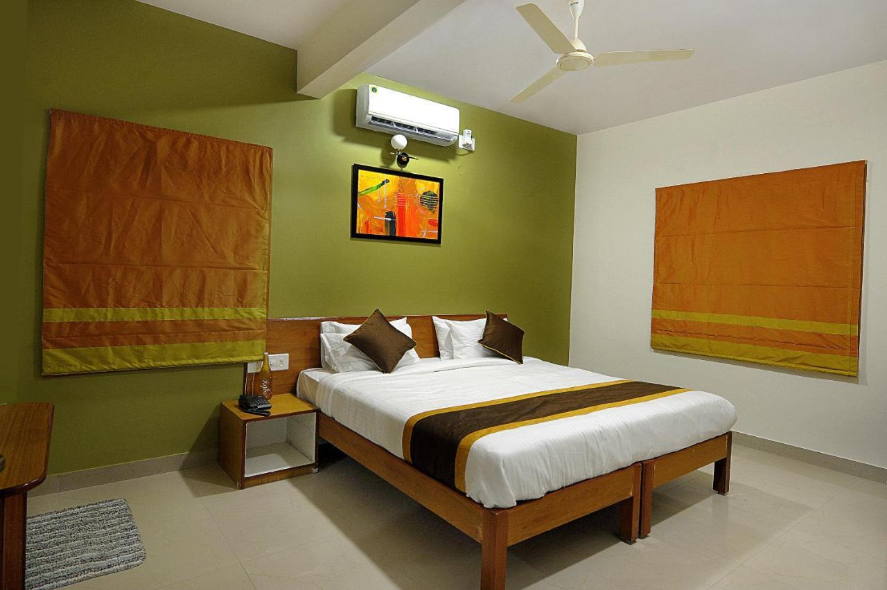 Airport Bliss Boutique Hotel Yelahanka Экстерьер фото