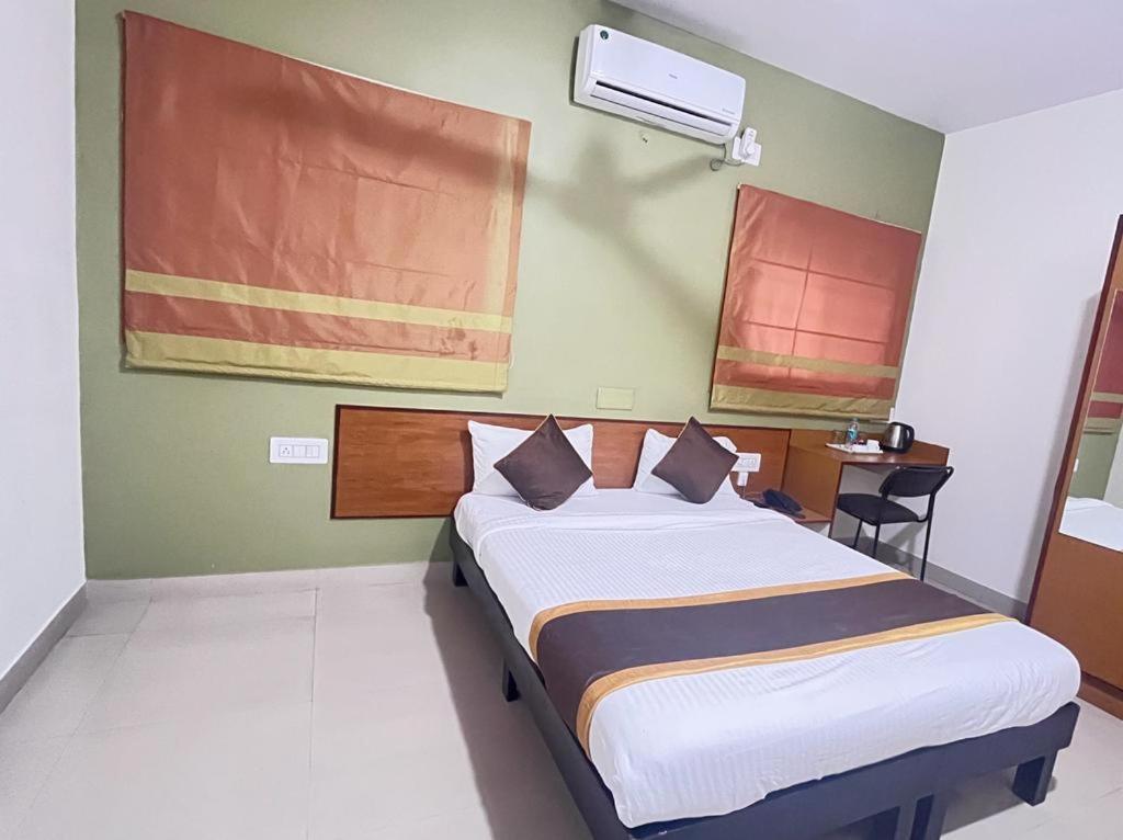 Airport Bliss Boutique Hotel Yelahanka Экстерьер фото
